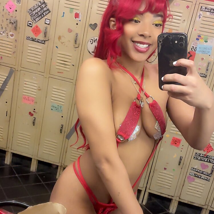 Madilyn 