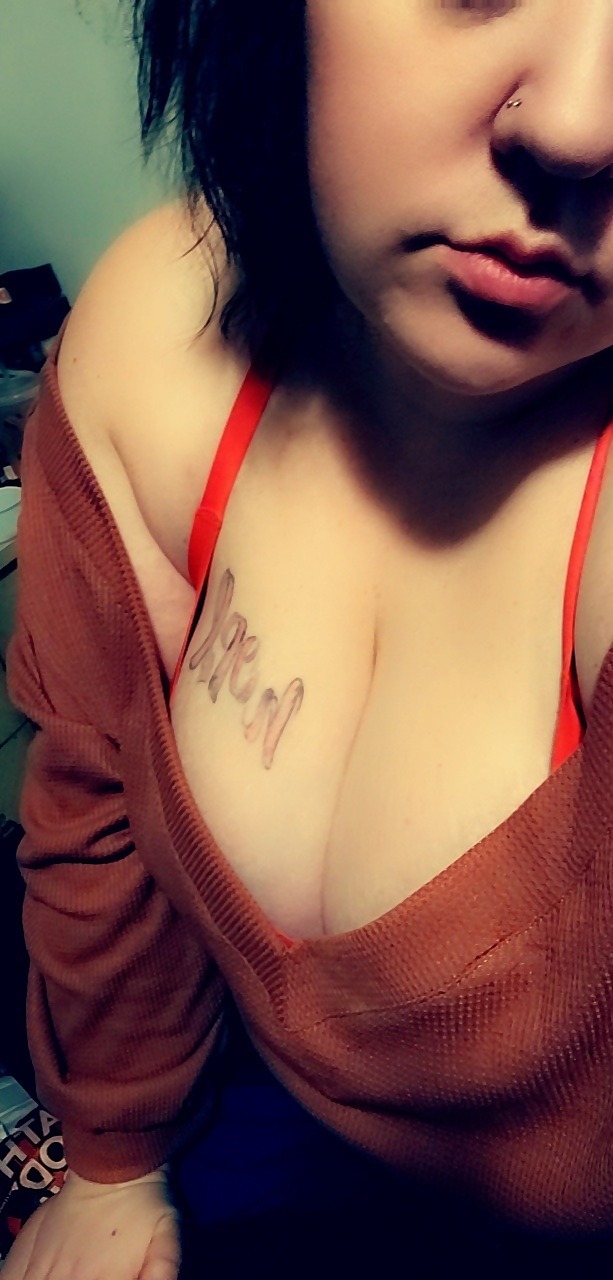 Mae 