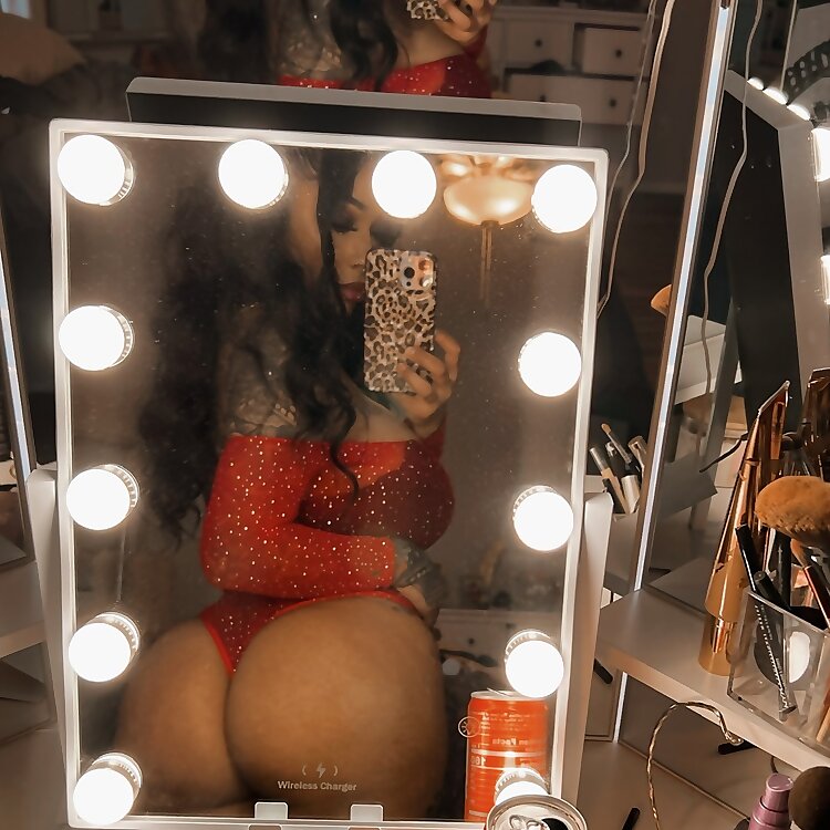 Mimi Perez 
