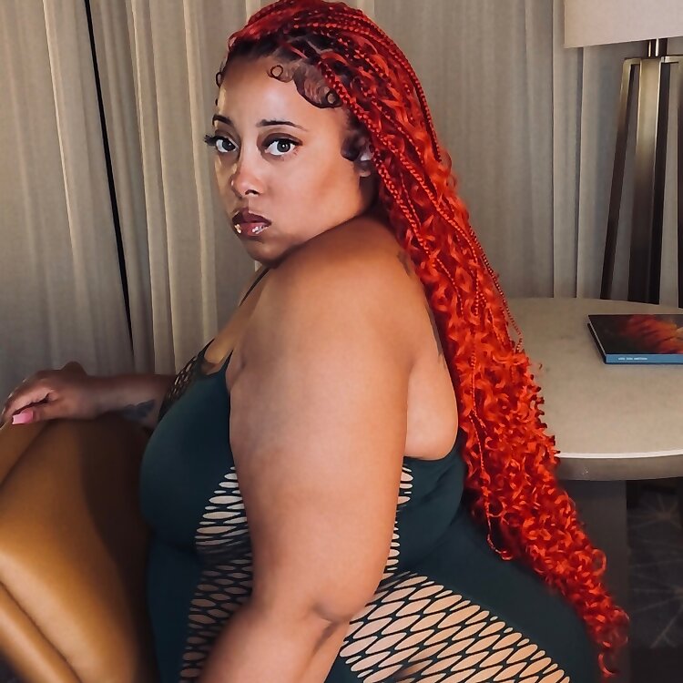 BBW Queen Stormi  