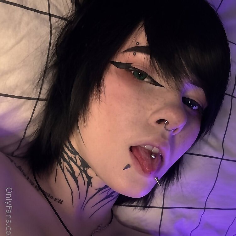 Melissaa Avemy