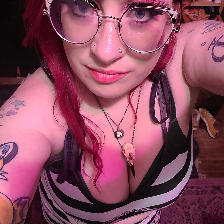 Curvy Siren