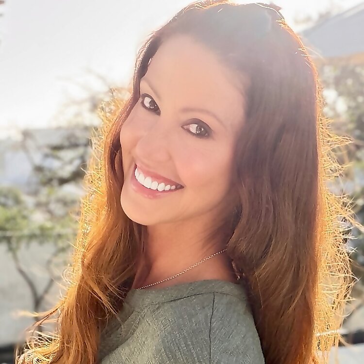 Shannon Elizabeth