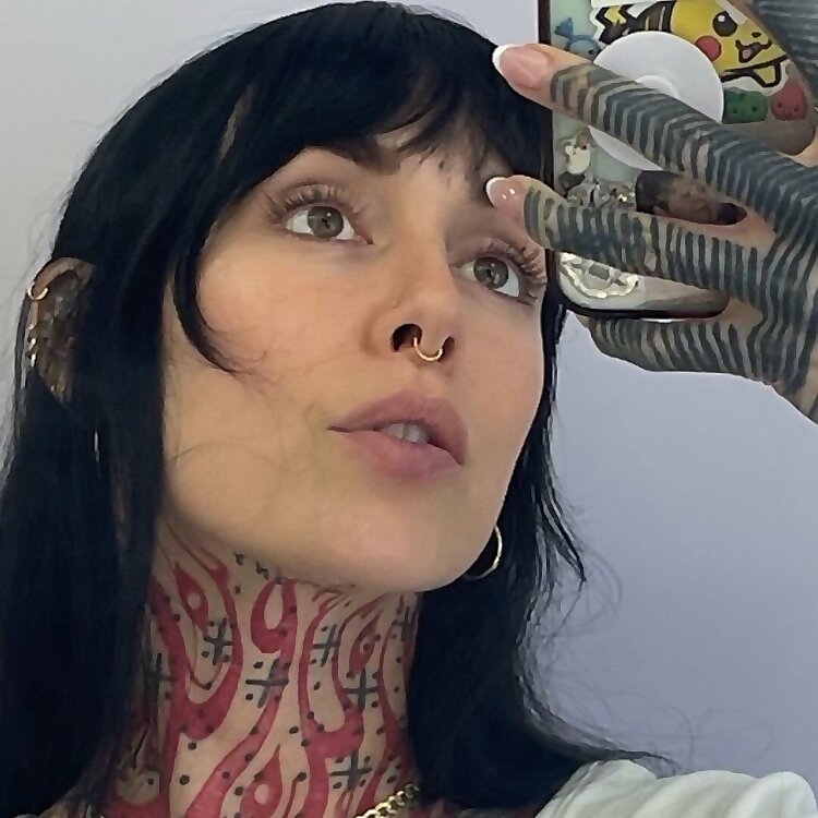 Hannah Pixie Snowdon