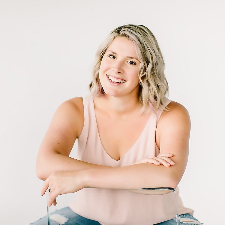 Anna McMillan