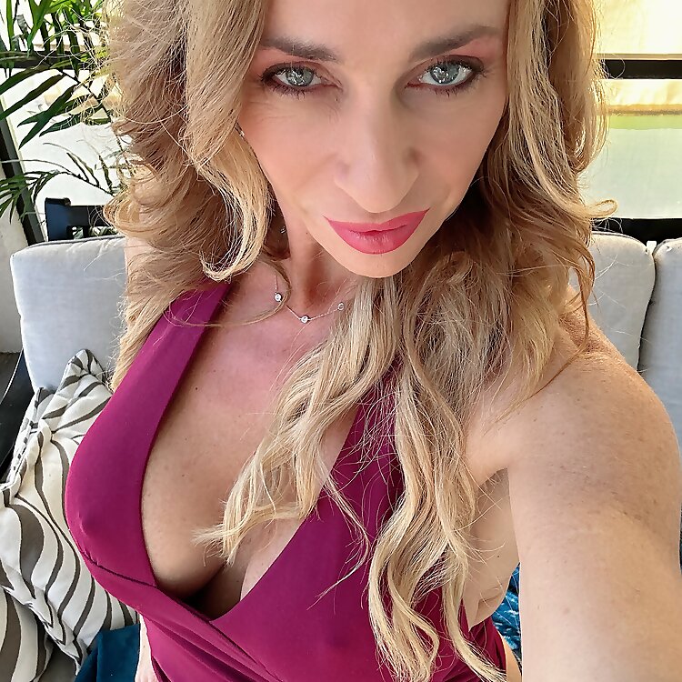Mrs. Rogerz