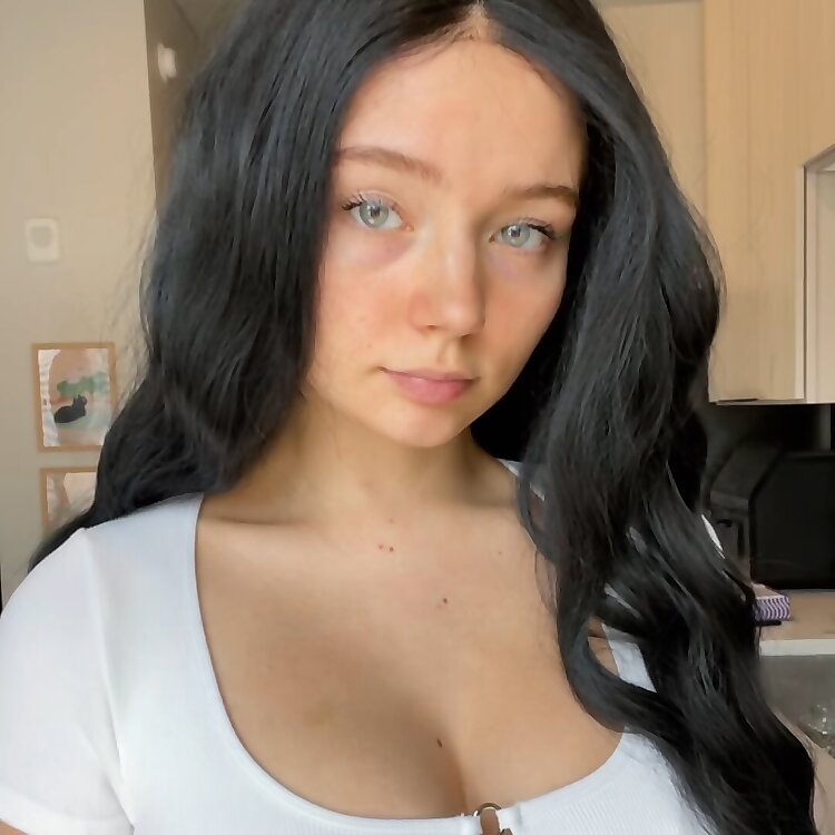 Ari Frost