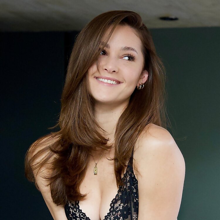 Roxana Harris