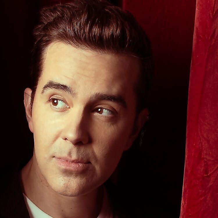 Michael Carbonaro