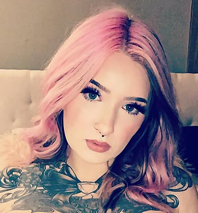 Sabrina Violet