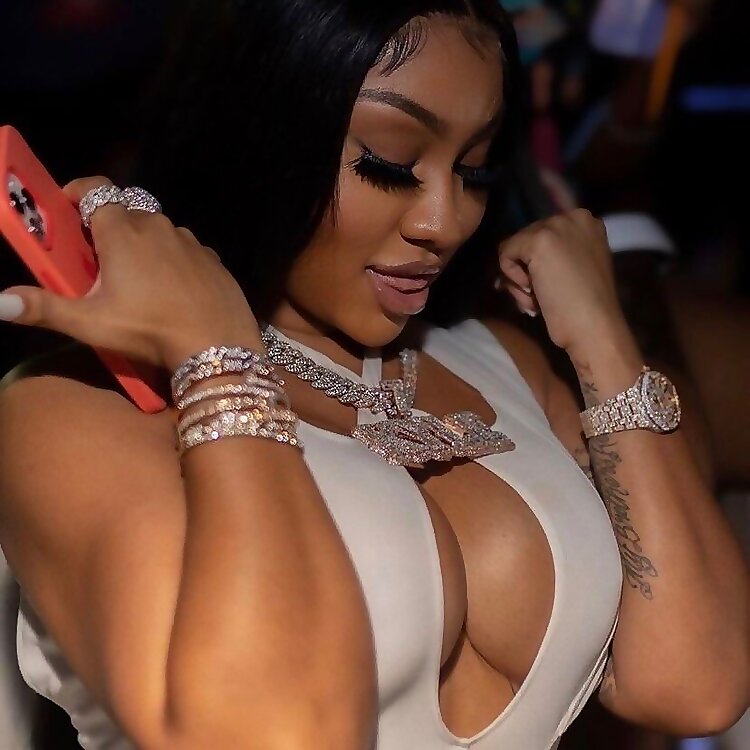 Kyra Carter