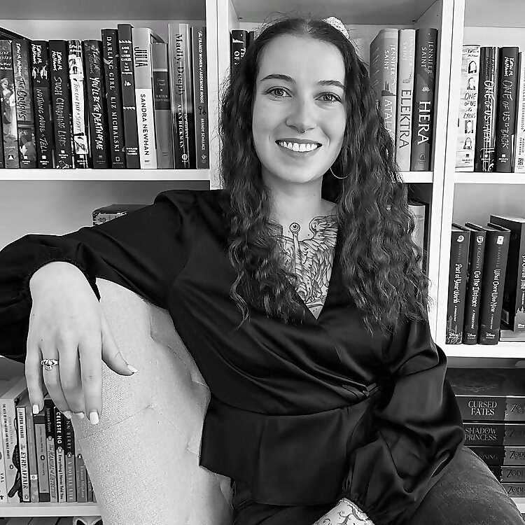 Julianne Feher