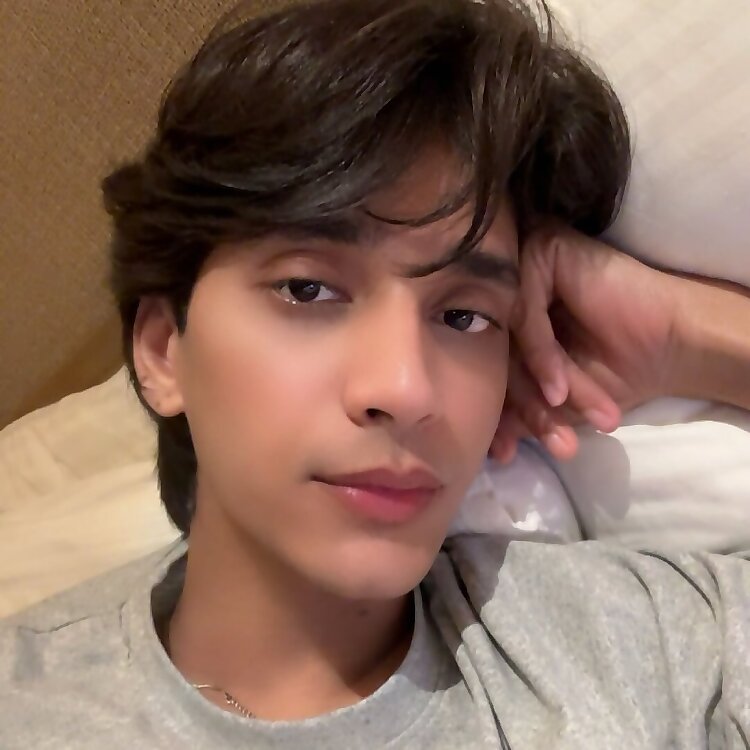 Aahil ibrani