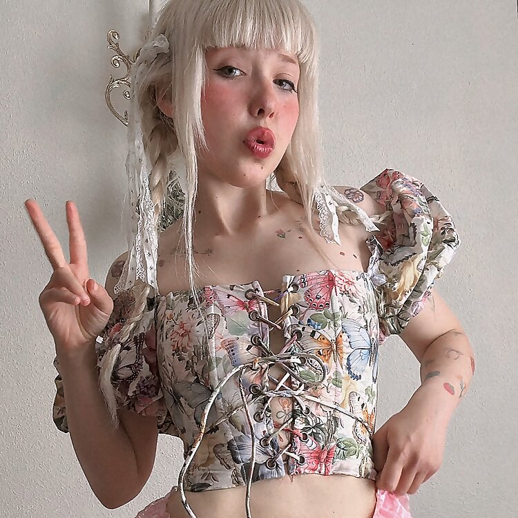 Candy Cottom