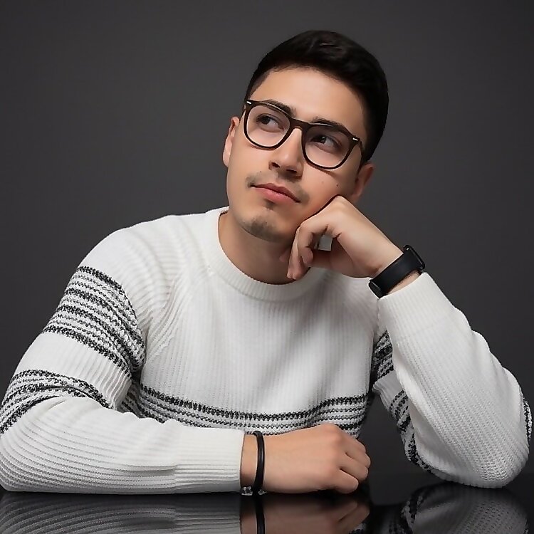 Adair Salazar
