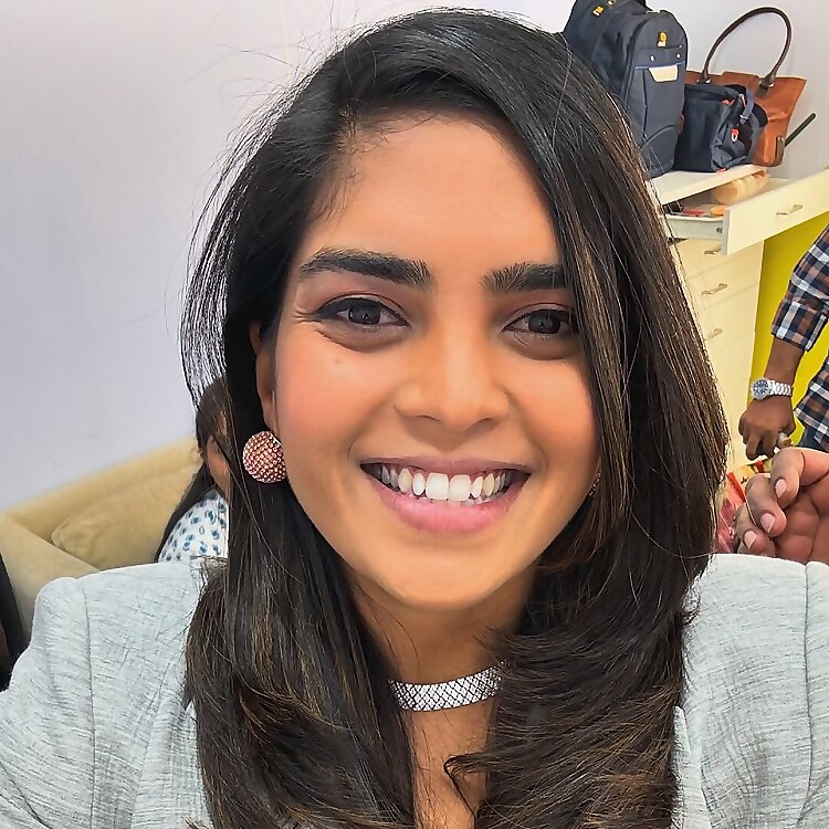  Veda Krishnamurthy