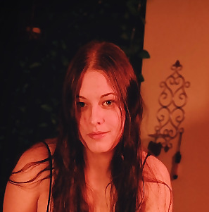 Roxxie Taylor