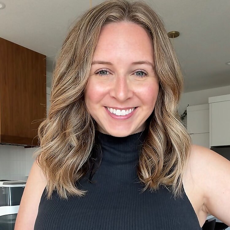Amy von Gillern