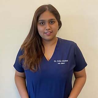 Dr Esha Chainani