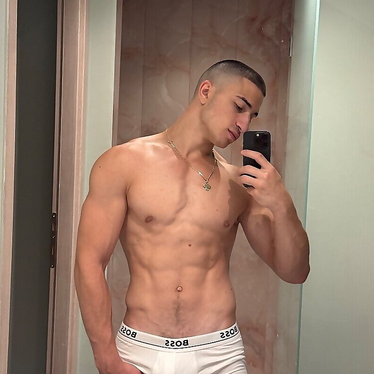 Blake Steele 