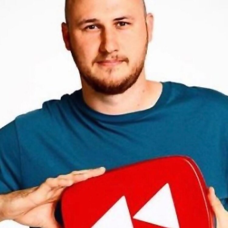 Taras Kulakov