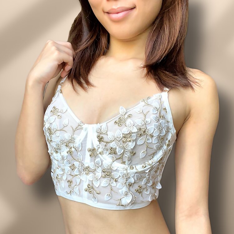 Kira Lee