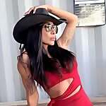 Jenaveve Jolie