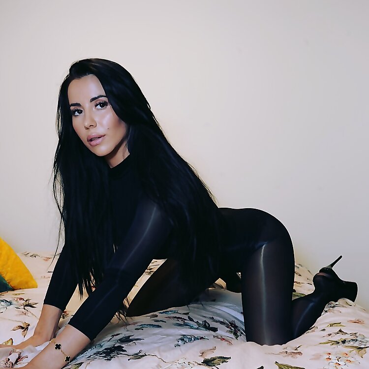 Elena Xonia