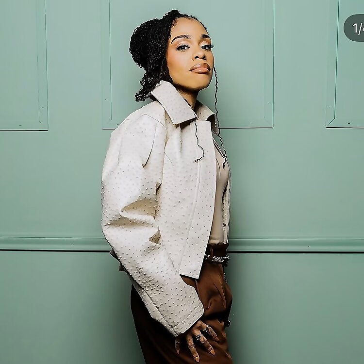 Angie Thomas