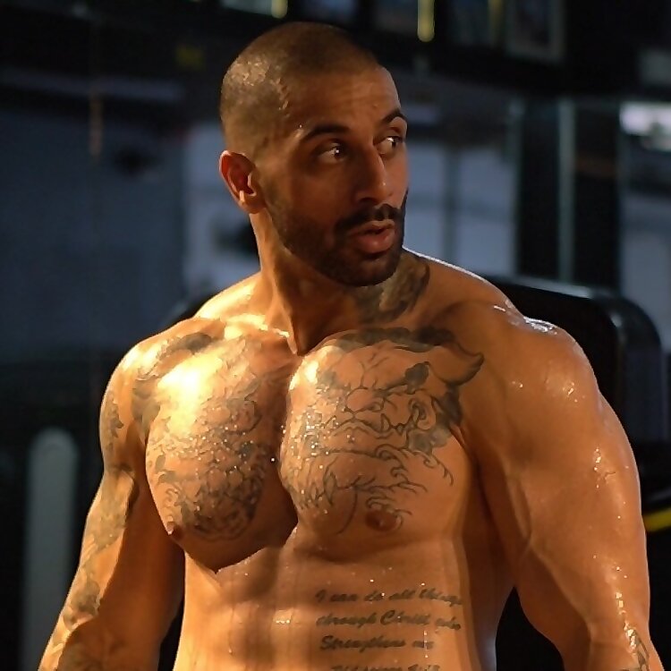  Yusuf Menon