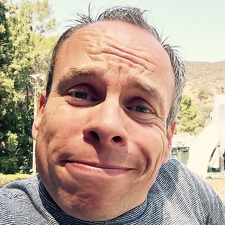 Warwick Davis