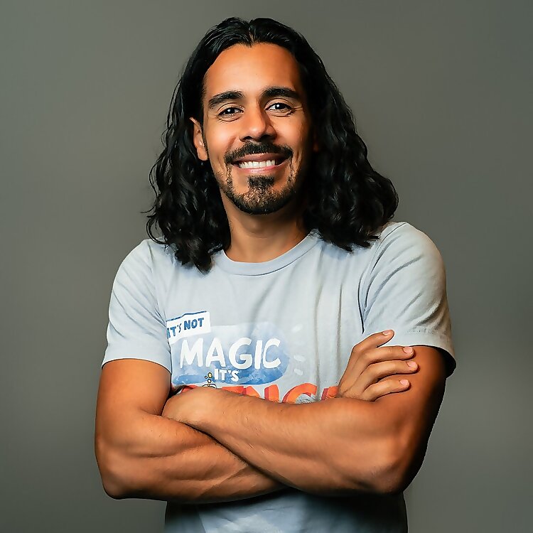 Jay Flores Santa