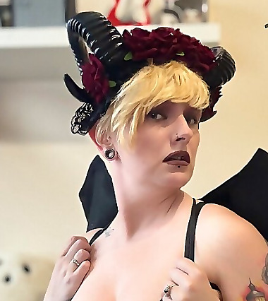 Pixie Skye 