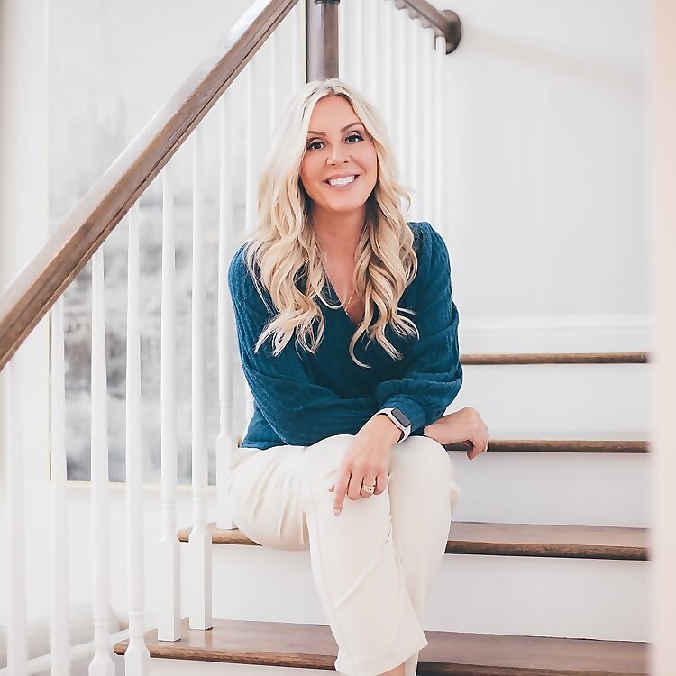 Cassie Walton