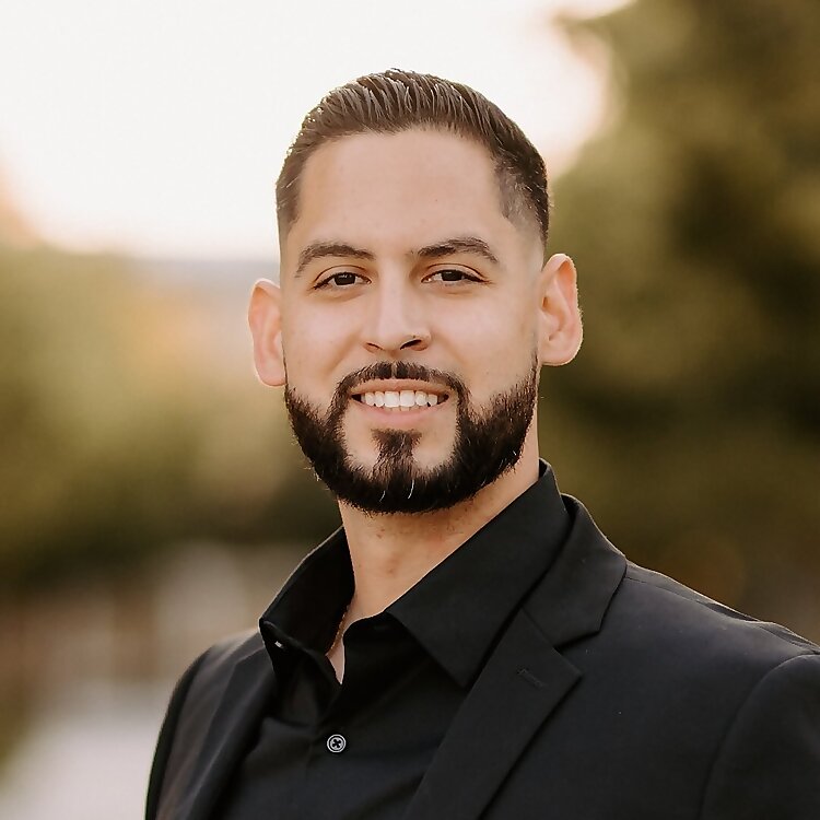 Gustavo Saucedo