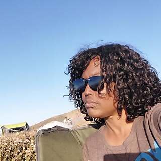 Elsye Chardonnay Walker