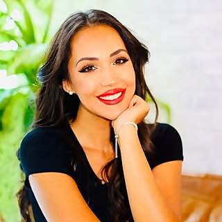 Leslie Carbajal 
