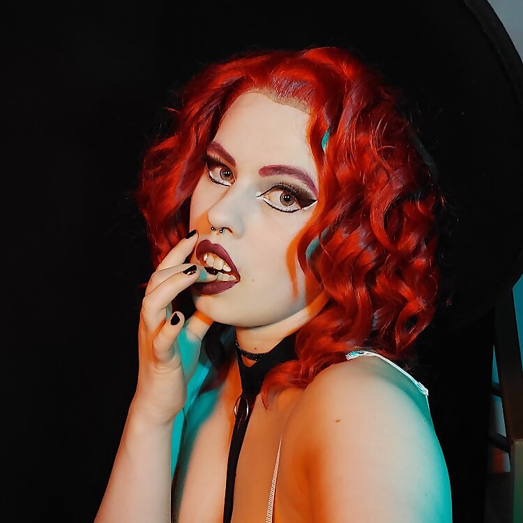 Kora Elle 