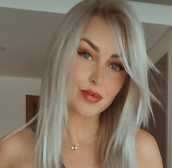 itsyourblondestar