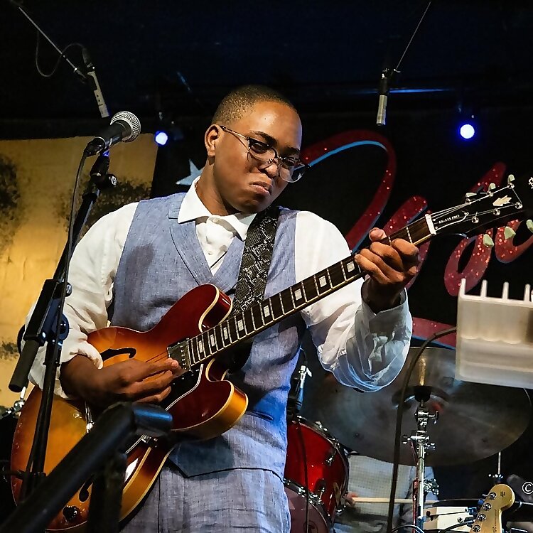 Harrell Davenport