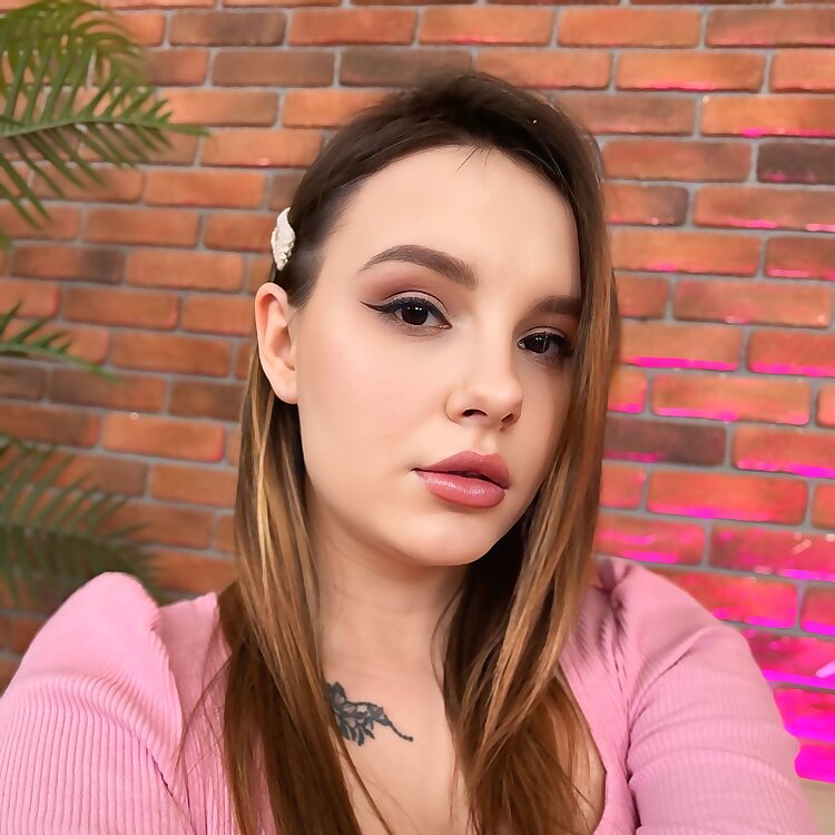 Eva Hazel