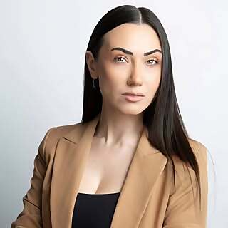 Stella Aklian