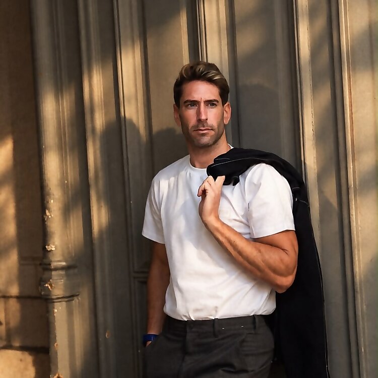 Álex Ruiz
