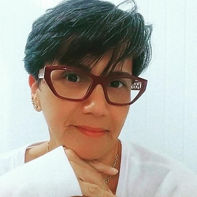  Juliana Rodrigues 