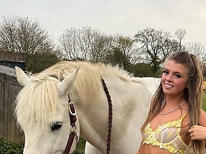 Ella 
