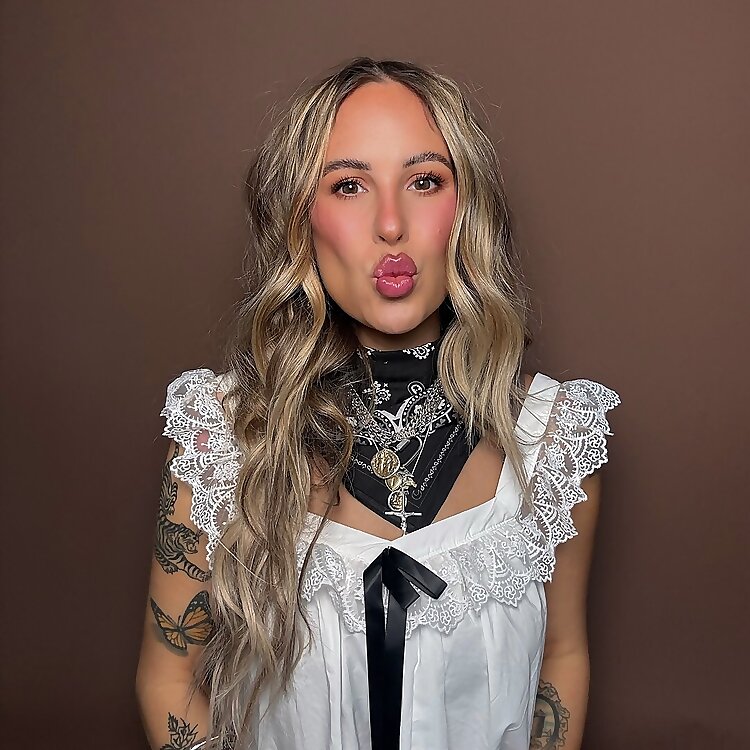 Torie Bliss