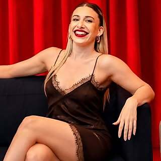 Yemmy Melina