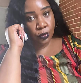 Juicy Lips Goddess