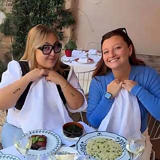 Sara & Virginia