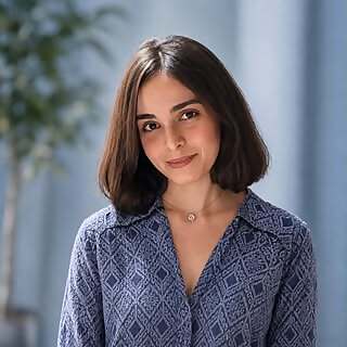 Dr. Saba Vakili